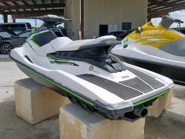 YAMA0985D717 - 2017 YAMAHA WAVERUNNER TWO TONE photo 3