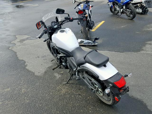 JKAENEC16JDA01346 - 2018 KAWASAKI EN650 C WHITE photo 3