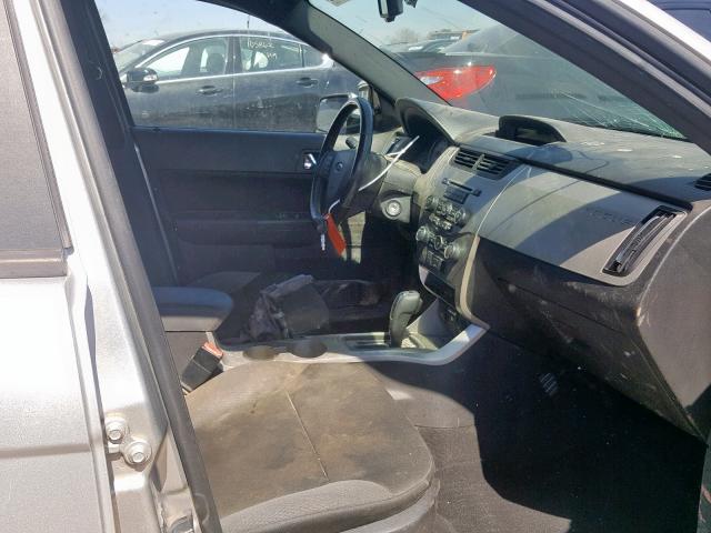 1FAHP36N59W228529 - 2009 FORD FOCUS SES SILVER photo 5