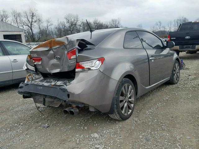 KNAFW6A36D5649098 - 2013 KIA FORTE SX GRAY photo 4