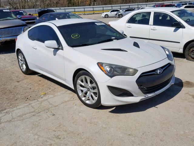 KMHHT6KD9DU113128 - 2013 HYUNDAI GENESIS CO WHITE photo 1