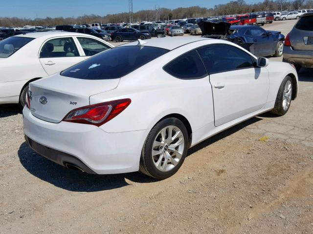 KMHHT6KD9DU113128 - 2013 HYUNDAI GENESIS CO WHITE photo 4