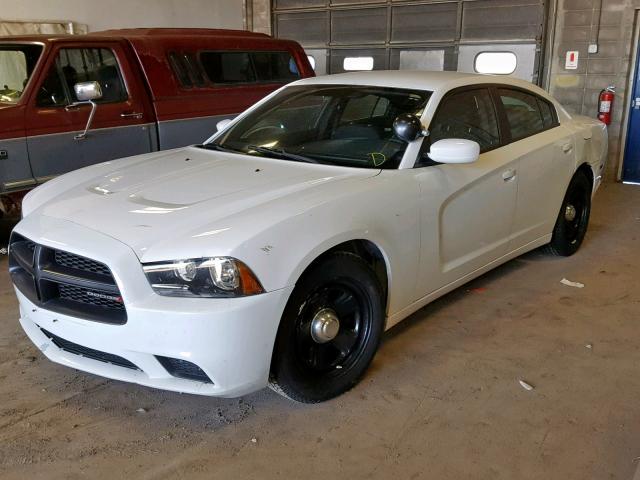 2C3CDXAG9CH227634 - 2012 DODGE CHARGER PO WHITE photo 2