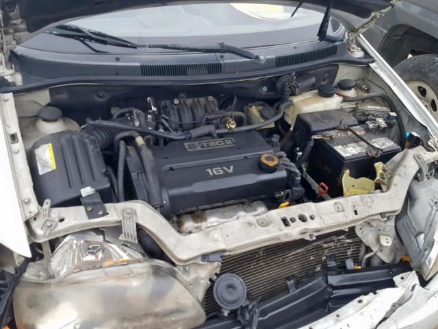 KL1TD56626B682264 - 2006 CHEVROLET AVEO BASE Ақ фото 7