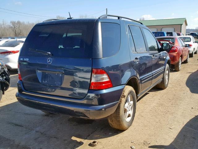 4JGAB54E31A263754 - 2001 MERCEDES-BENZ ML 320 BLUE photo 4