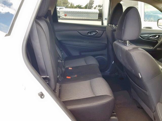 JN8AT2MT8HW152231 - 2017 NISSAN ROGUE S WHITE photo 6