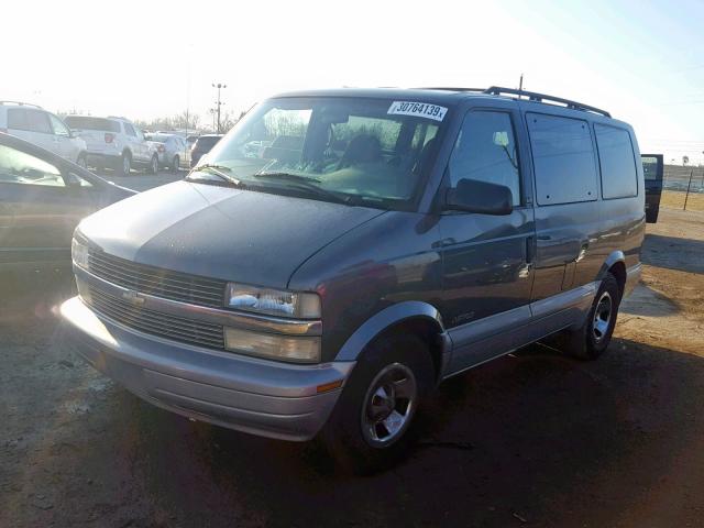 1GNDM19W1YB138897 - 2000 CHEVROLET ASTRO GRAY photo 2