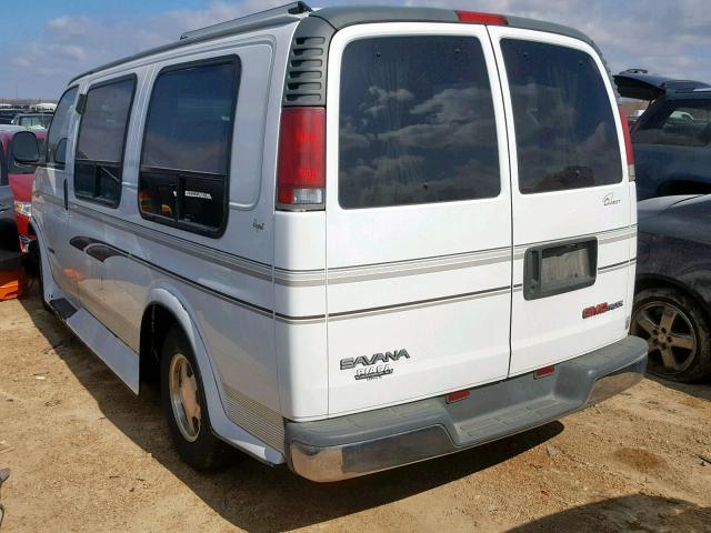 1GDFG15M5T1020956 - 1996 GMC SAVANA RV WHITE photo 3