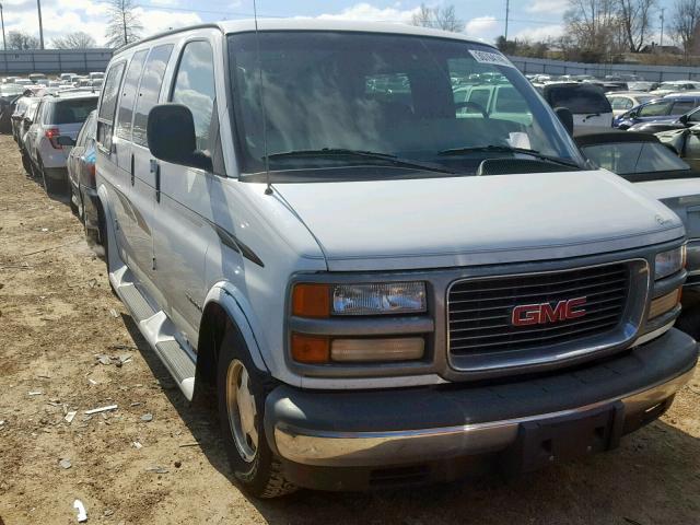 1GDFG15M5T1020956 - 1996 GMC SAVANA RV WHITE photo 9