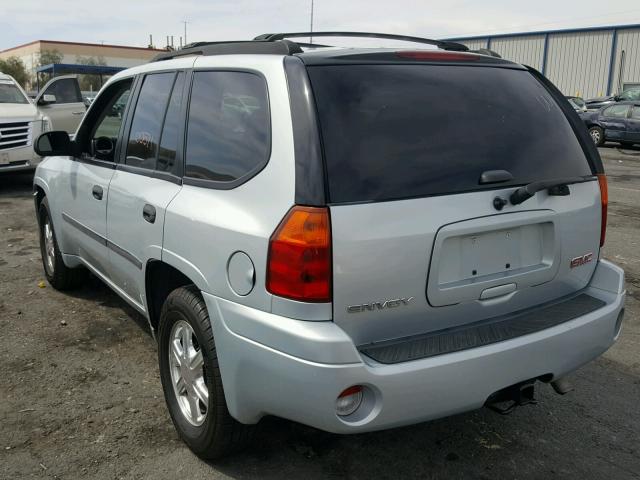 1GKDS13SX82101677 - 2008 GMC ENVOY SILVER photo 3