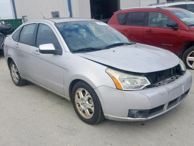 1FAHP36N09W118052 - 2009 FORD FOCUS SES SILVER photo 1