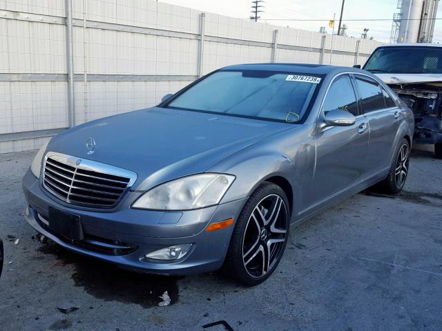 WDDNG71X27A049751 - 2007 MERCEDES-BENZ S 550 SILVER photo 2