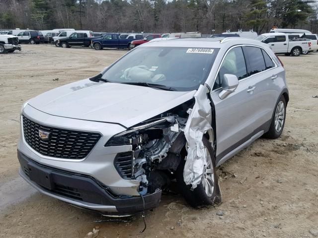 1GYFZDR4XKF118872 - 2019 CADILLAC XT4 PREMIU SILVER photo 2