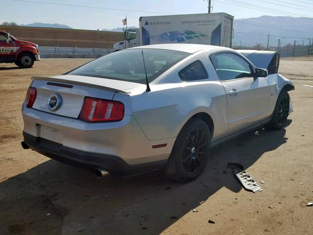 1ZVBP8CH3A5147726 - 2010 FORD MUSTANG GT SILVER photo 4