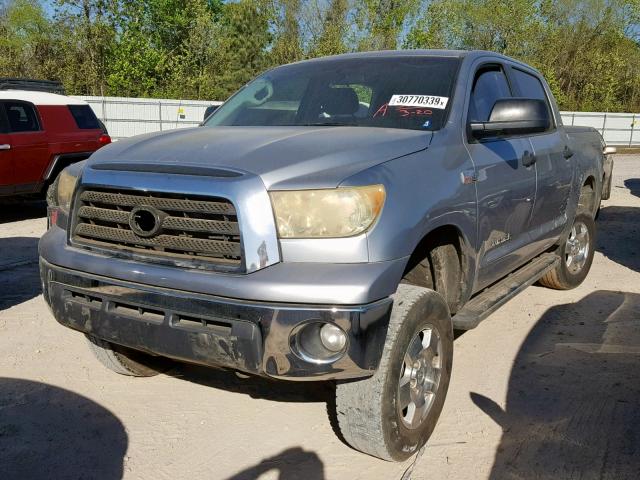 5TFEV54118X040419 - 2008 TOYOTA TUNDRA CRE SILVER photo 2