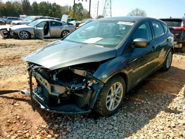 1FADP3K26JL255822 - 2018 FORD FOCUS SE GRAY photo 2