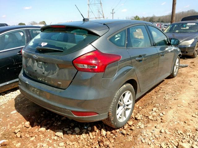 1FADP3K26JL255822 - 2018 FORD FOCUS SE GRAY photo 4