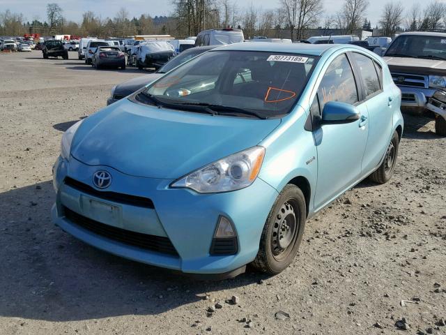 JTDKDTB31E1062112 - 2014 TOYOTA PRIUS C BLUE photo 2