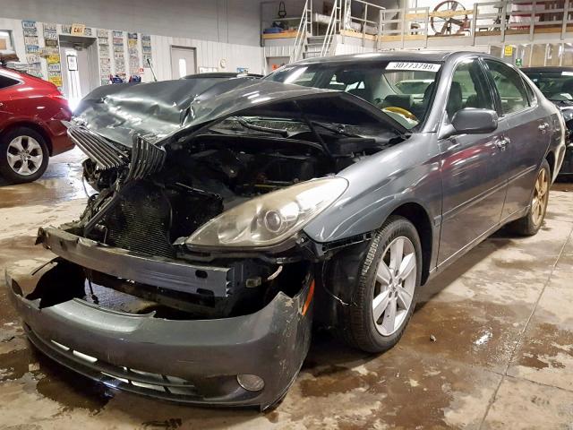 JTHBA30G565163886 - 2006 LEXUS ES 330 GRAY photo 2