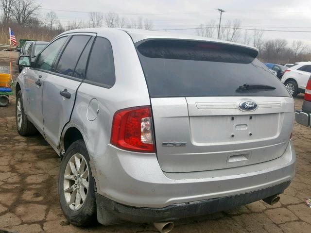 2FMDK3GC9DBC84421 - 2013 FORD EDGE SE SILVER photo 3