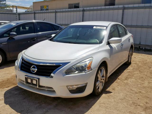 1N4BL3AP1DN495000 - 2013 NISSAN ALTIMA 3.5 WHITE photo 2