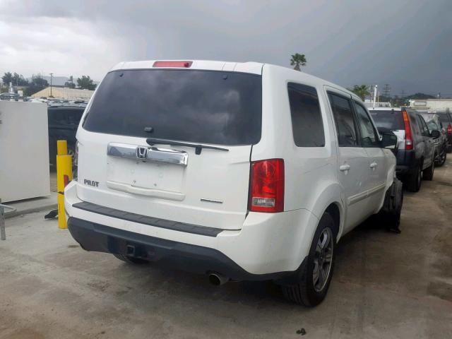 5FNYF3H31FB012265 - 2015 HONDA PILOT SE WHITE photo 4