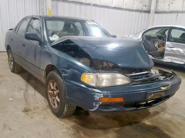 4T1BG12K0TU793172 - 1996 TOYOTA CAMRY DX GREEN photo 1