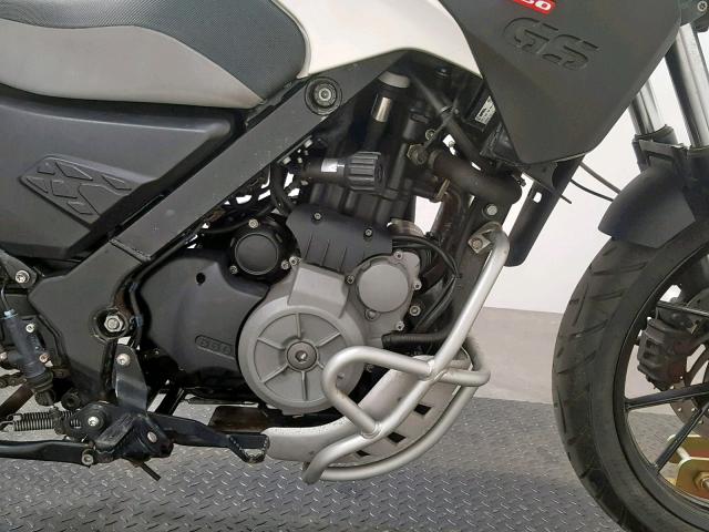 WB1018902EZY95506 - 2014 BMW G650 GS WHITE photo 5