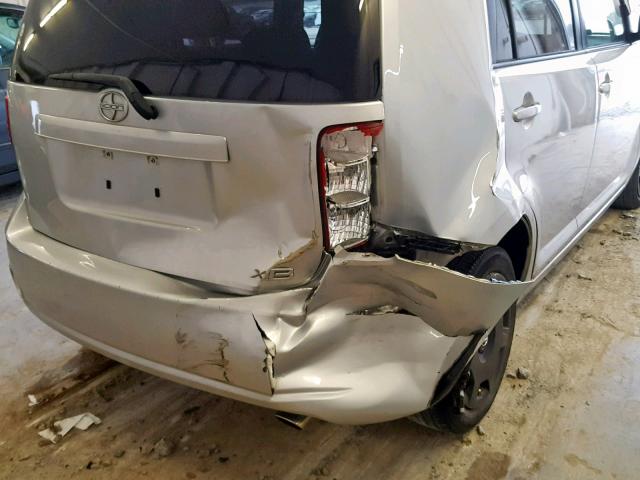 JTLZE4FE1A1113278 - 2010 TOYOTA SCION XB SILVER photo 9