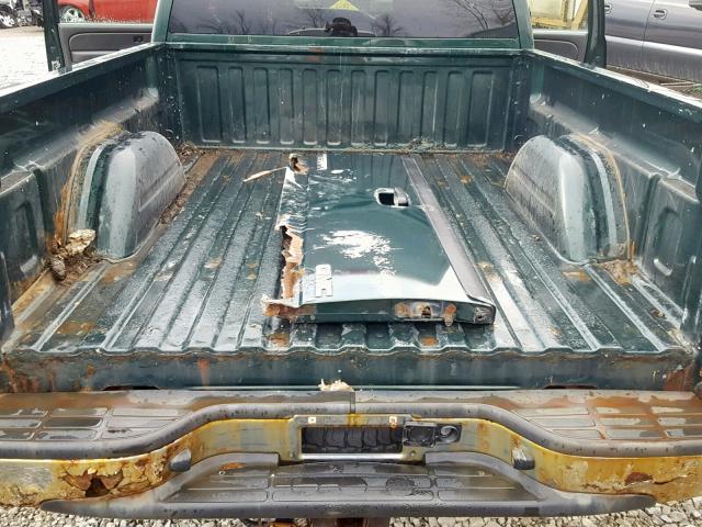 2GTEK19T841285334 - 2004 GMC NEW SIERRA GREEN photo 9