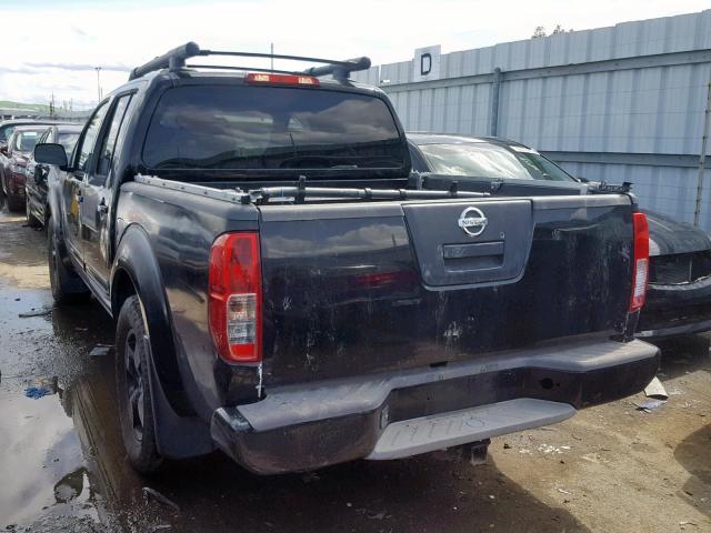 1N6AD07UX6C458098 - 2006 NISSAN FRONTIER C BLACK photo 3