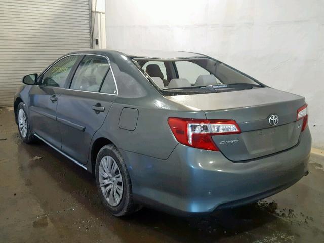 4T4BF1FKXDR323865 - 2013 TOYOTA CAMRY L GREEN photo 3