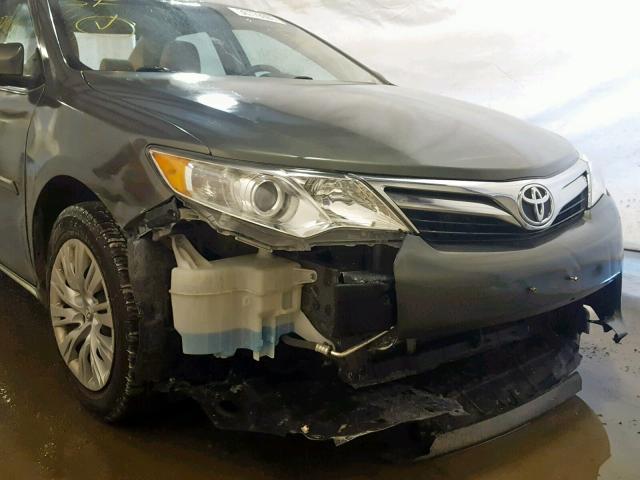 4T4BF1FKXDR323865 - 2013 TOYOTA CAMRY L GREEN photo 9
