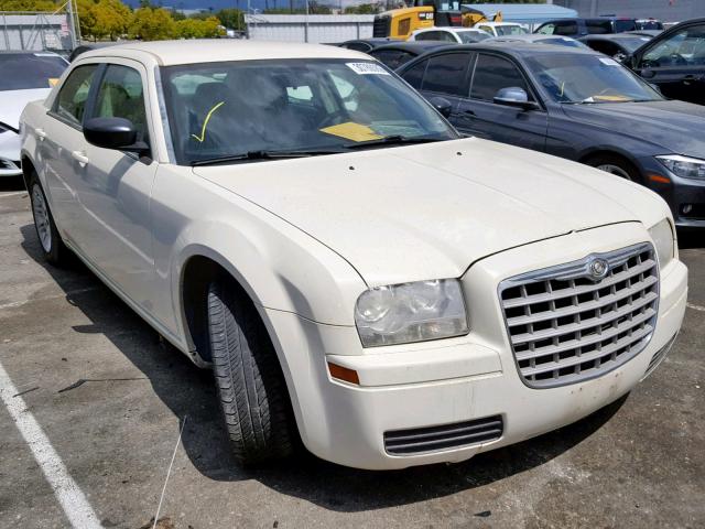 2C3KA43R67H617954 - 2007 CHRYSLER 300 WHITE photo 1