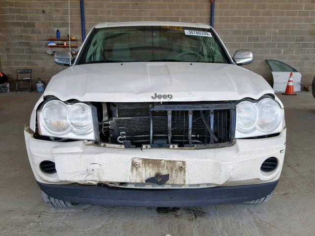 1J8GR48K57C597262 - 2007 JEEP GRAND CHER WHITE photo 9