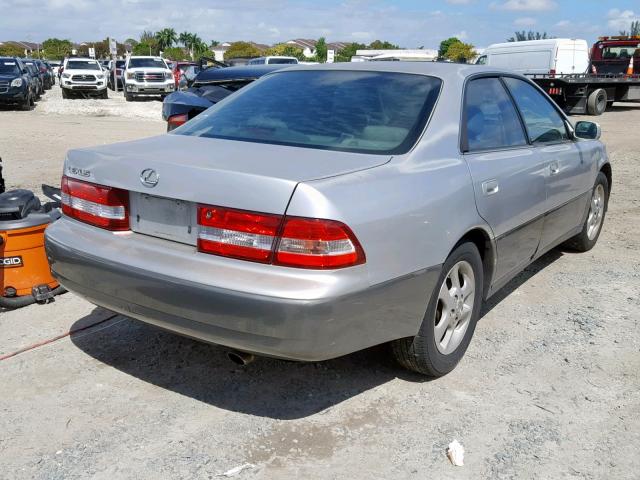 JT8BF28G510329314 - 2001 LEXUS ES 300 SILVER photo 4