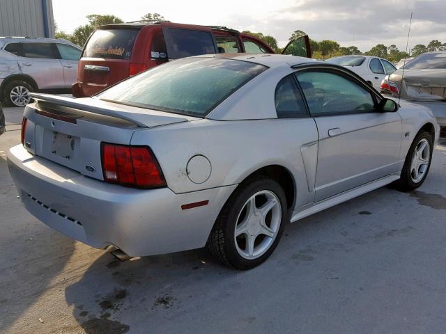 1FAFP42XXYF291922 - 2000 FORD MUSTANG GT SILVER photo 4