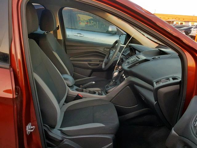 1FMCU0F76EUC36959 - 2014 FORD ESCAPE S ORANGE photo 5