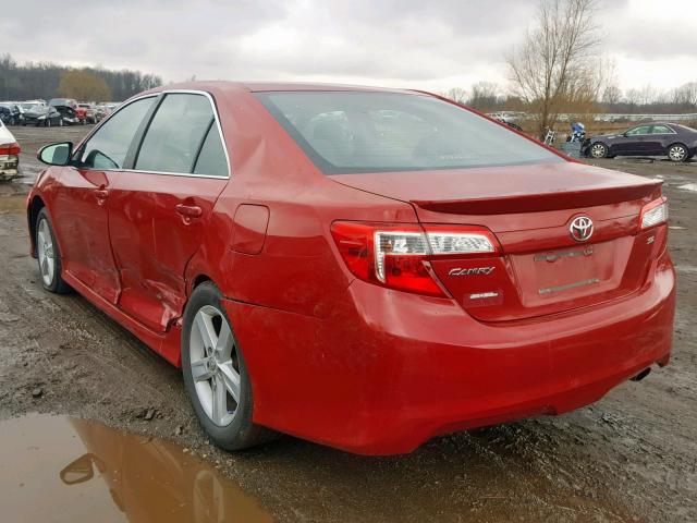 4T1BF1FK6CU562564 - 2012 TOYOTA CAMRY BASE RED photo 3