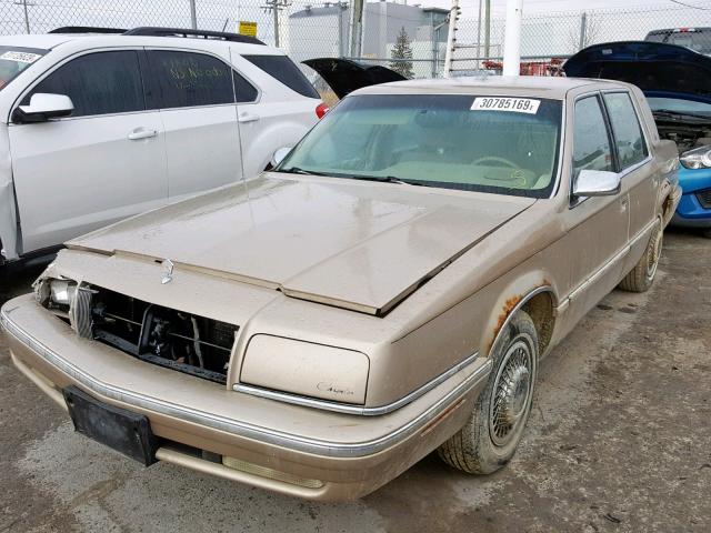 1C3XC66R9ND751410 - 1992 CHRYSLER NEW YORKER GOLD photo 2