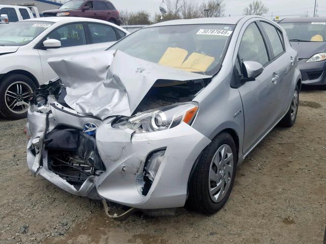 JTDKDTB38F1110884 - 2015 TOYOTA PRIUS C SILVER photo 2