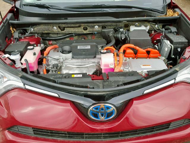 JTMRJREV5JD236649 - 2018 TOYOTA RAV4 HV LE RED photo 7