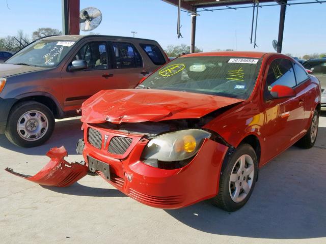 1G2AS18H297100141 - 2009 PONTIAC G5 RED photo 2