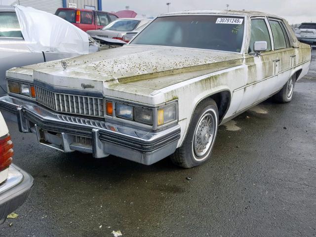 6B69S8Q238171 - 1978 CADILLAC FLEETWOOD WHITE photo 2