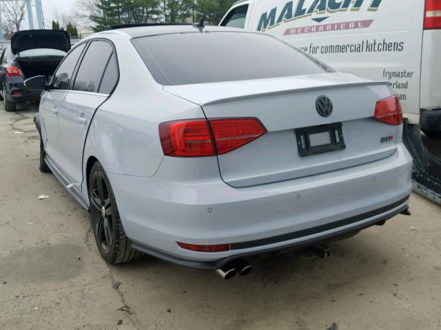 3VW5T7AJ7HM369943 - 2017 VOLKSWAGEN JETTA GLI SILVER photo 3