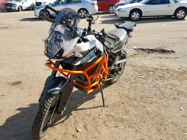 VBKV29405EM910322 - 2014 KTM 1190 ADVEN BLACK photo 2