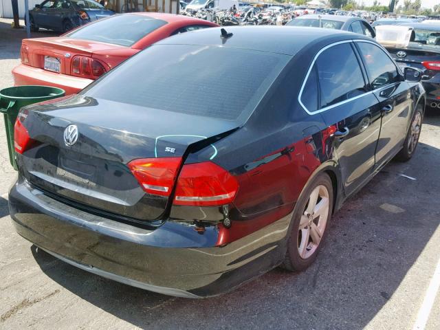 1VWBP7A32DC064015 - 2013 VOLKSWAGEN PASSAT SE BLACK photo 4