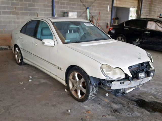 WDBRF52HX7A921795 - 2007 MERCEDES-BENZ C 230 WHITE photo 1