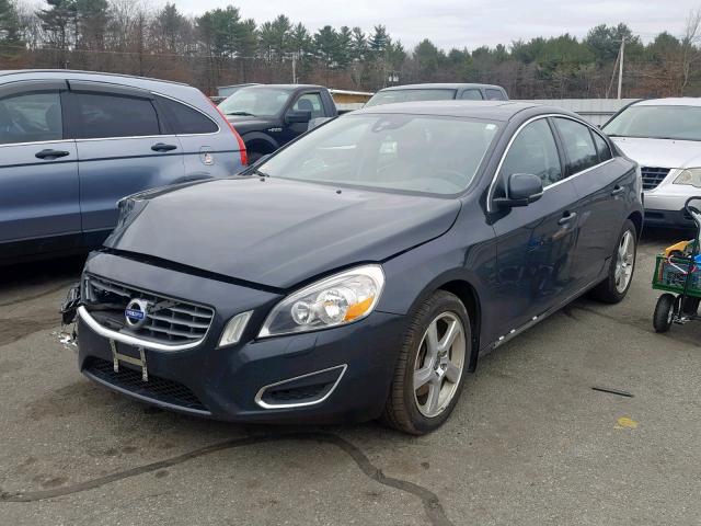 YV1622FS2C2100595 - 2012 VOLVO S60 T5 GRAY photo 2