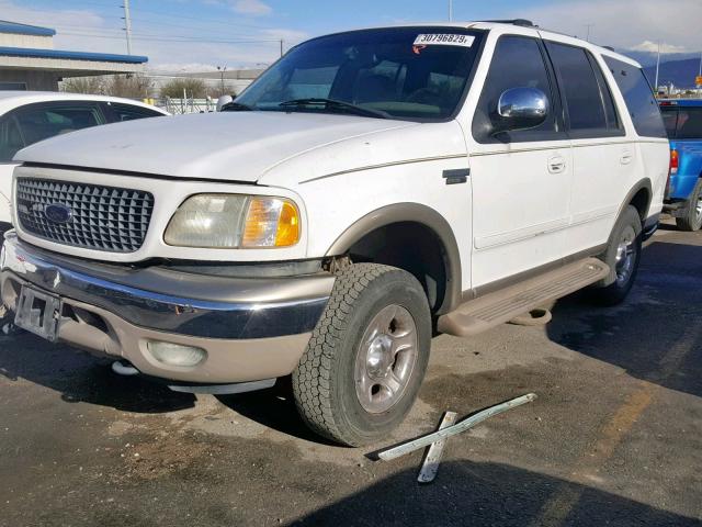1FMFU18L1YLB16283 - 2000 FORD EXPEDITION WHITE photo 2